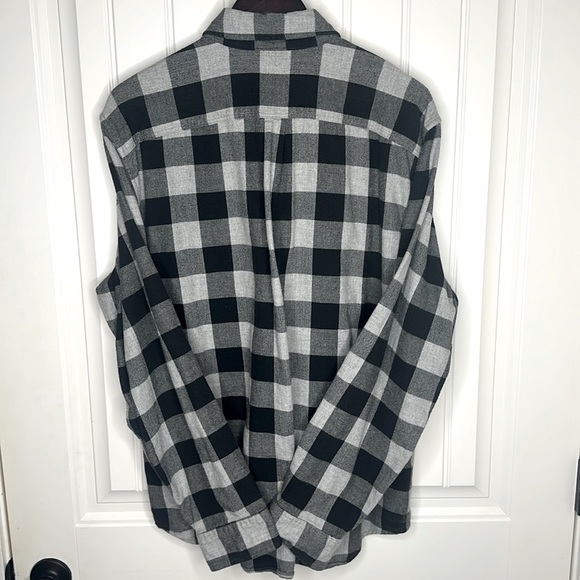Gap Gray X-Large Plaid Midweight Flannel Button Down Long Sleeve Shirt - Picture 3 of 5